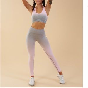 GYMSHARK LEGGINGS SIZE SMALL